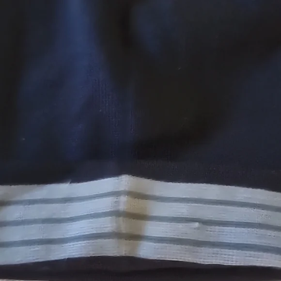 Adidas Black and Gray Beanie - Picture 6 of 6